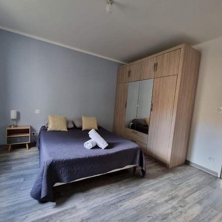 T2 Avec Terrasse 25M², Garage, Plein Centre-Ville Narbonne Eksteriør bilde