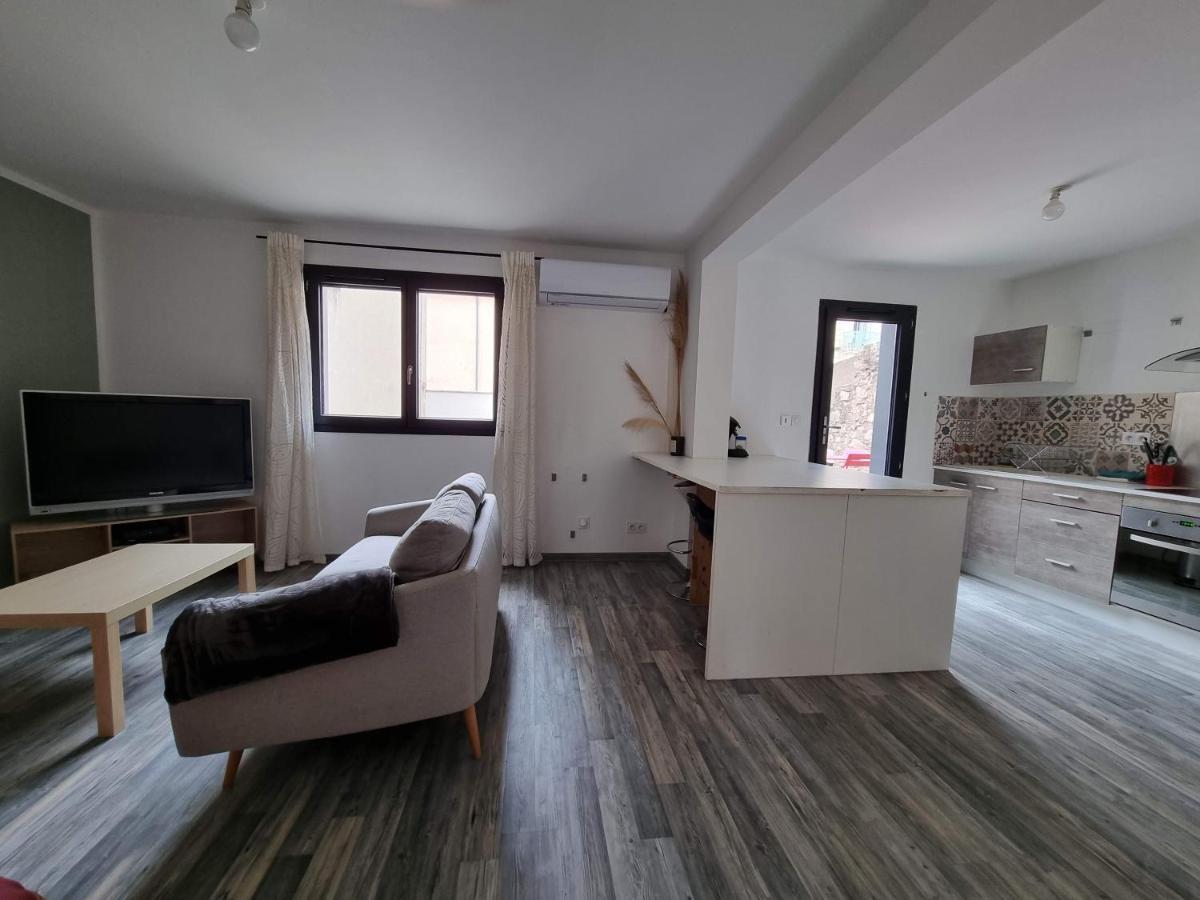 T2 Avec Terrasse 25M², Garage, Plein Centre-Ville Narbonne Eksteriør bilde
