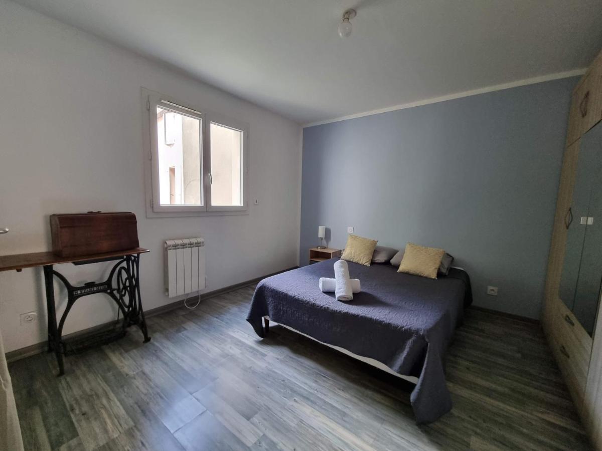 T2 Avec Terrasse 25M², Garage, Plein Centre-Ville Narbonne Eksteriør bilde